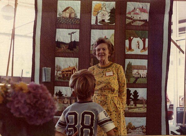 Maurine Neuberger speaks at library before fund raising raffle drawing ...