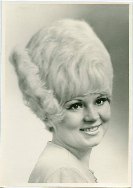 Beehive Hairdo The Womens Popular Hairstyle Throughout the 1960s   Vintage Everyday